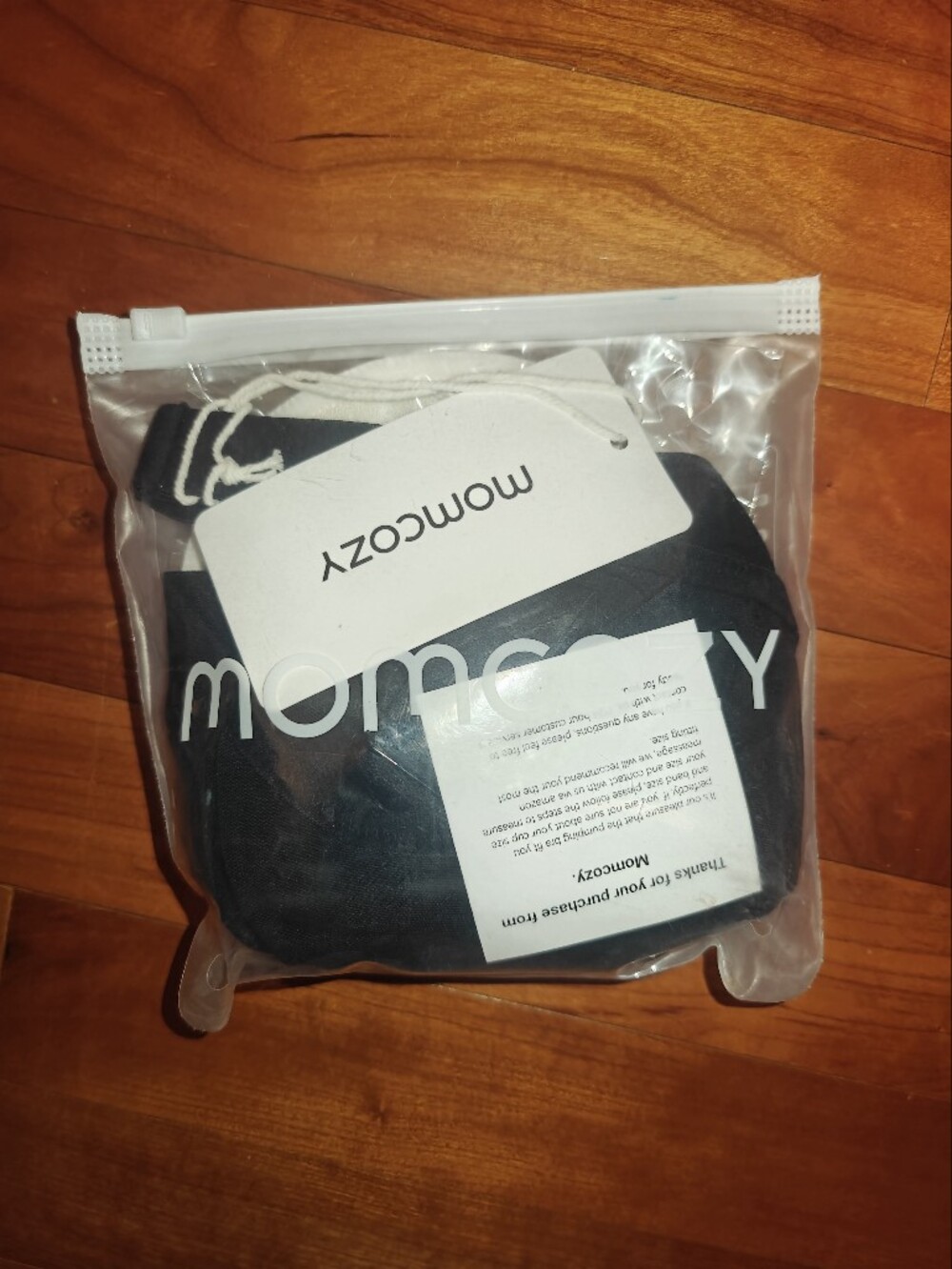 Momcozy Women’s Black Bra - No Underwires - Brand New